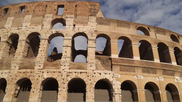 Retro del Colosseo