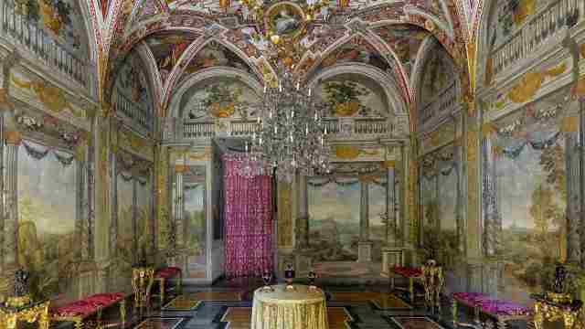 Palazzo Colonna: la sala del Dughet